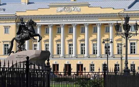 С какого момента назначается ежемесячная компенсация родителям военнослужащих по призыву, погибших (умерших) от военной травмы?